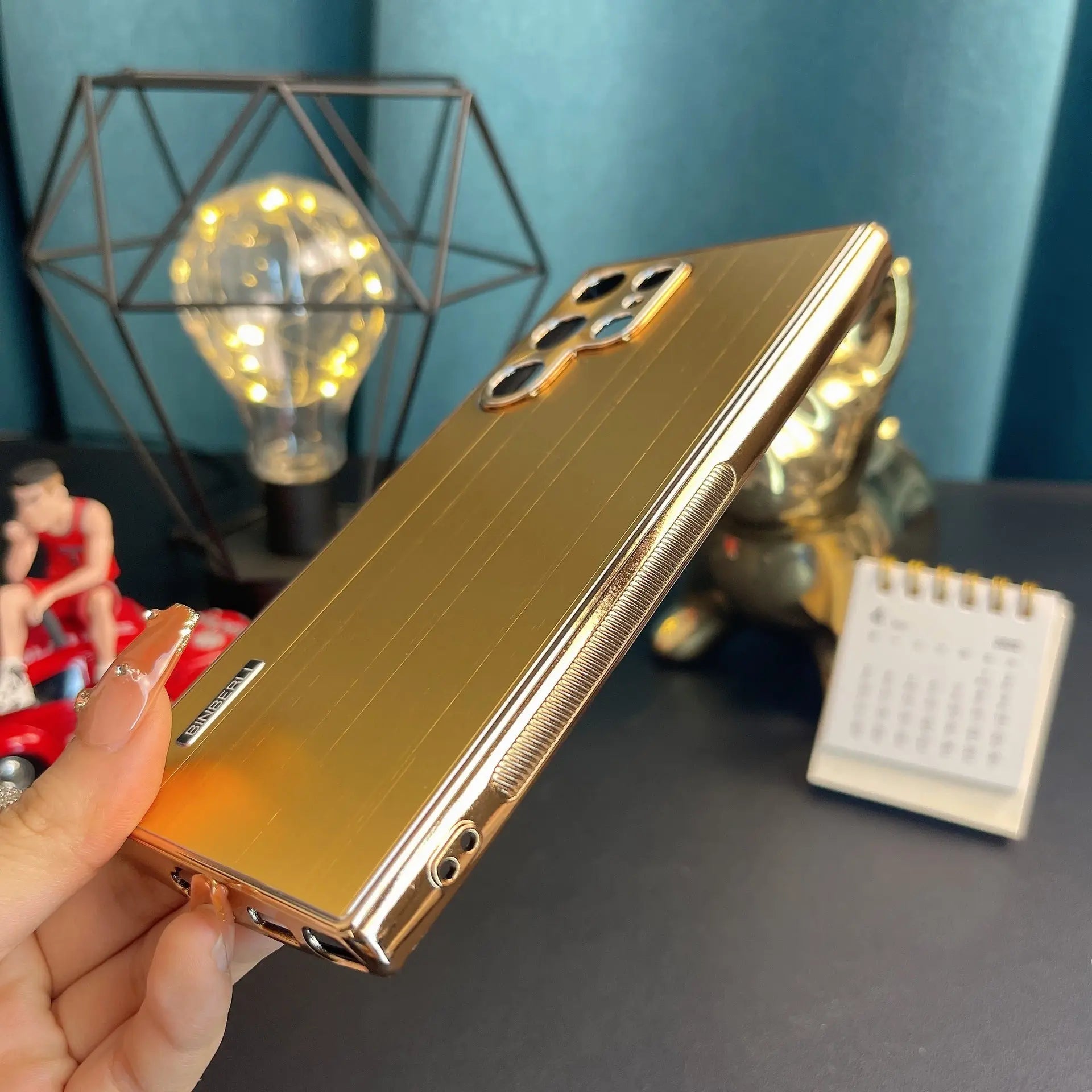 Special for cross-border e-commerce new applicable Samsung s22 mobile phone shell s22p electroplating frame metal brushed back plate 22u Anacotte