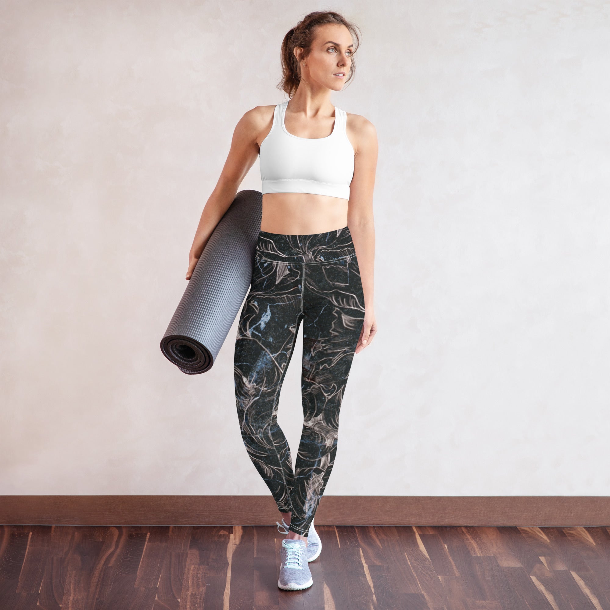 Anacotte's Floral High-Rise Tight Yoga Pants